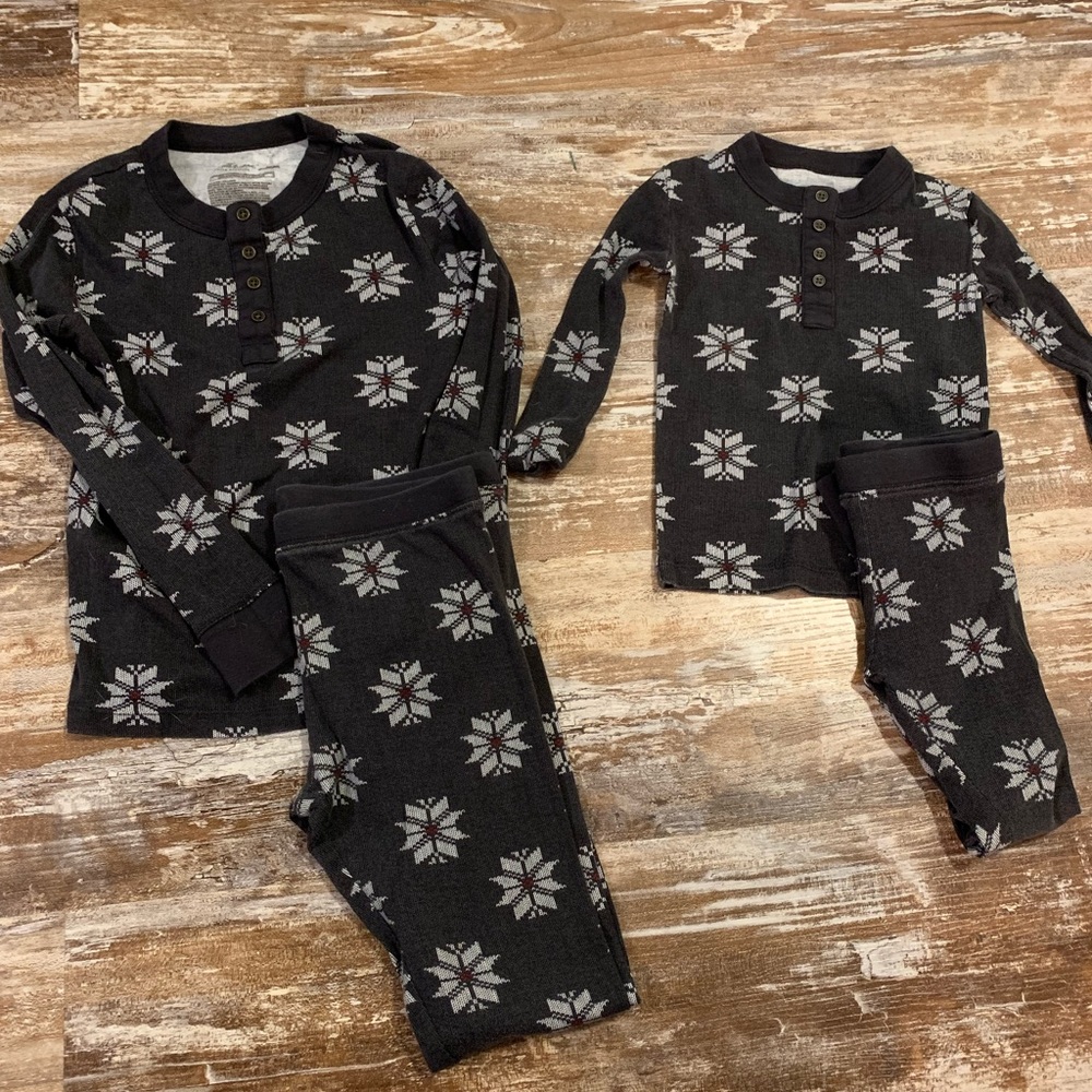 Sibling hearth & hand by target pajama set